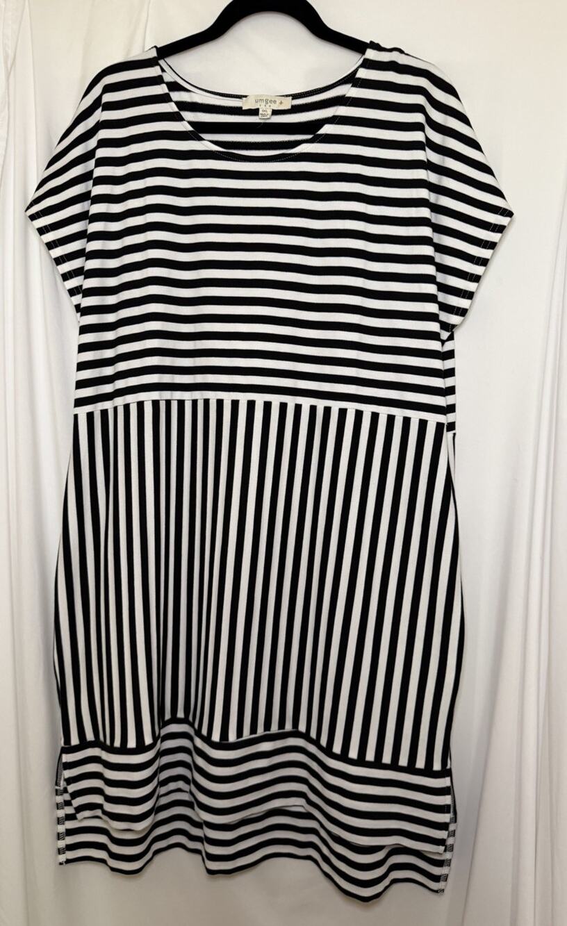 Umgee Dress Womens 1XL Black Breton Stripe Nautical Pockets Short Sleeve Tunic